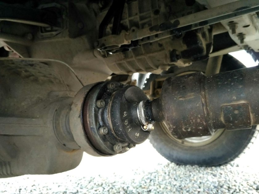 Пыльник шруса кардана Газель 4х4