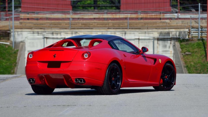 Феррари 599 sa aperta