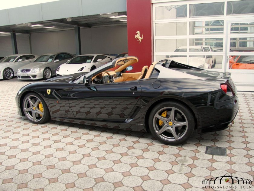 Феррари 599 sa aperta