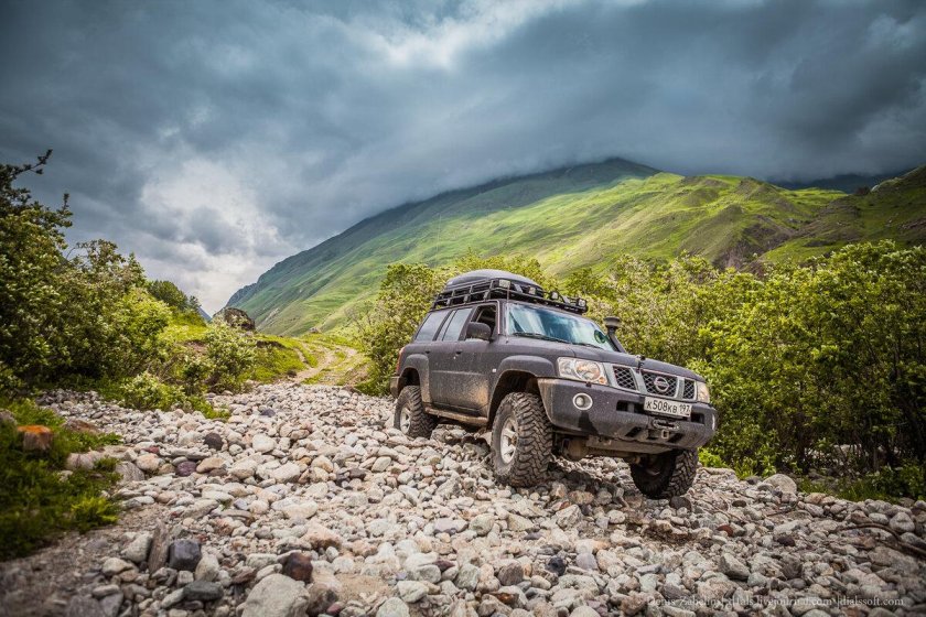 Nissan Patrol II (y61, gr_)