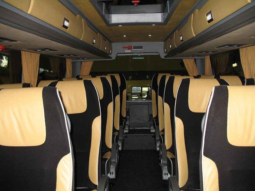 Van Hool td927 салон