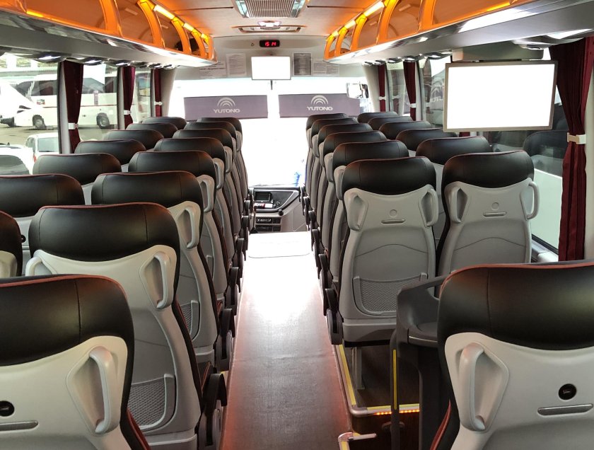 Автобус Ютонг 6122 салон