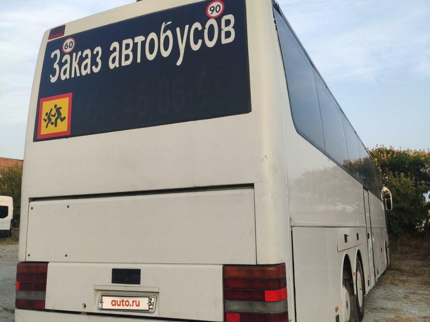 Белес автобус