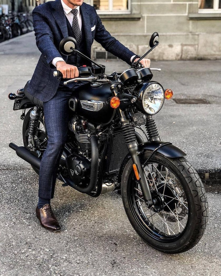 Джентльмены на мотоциклах