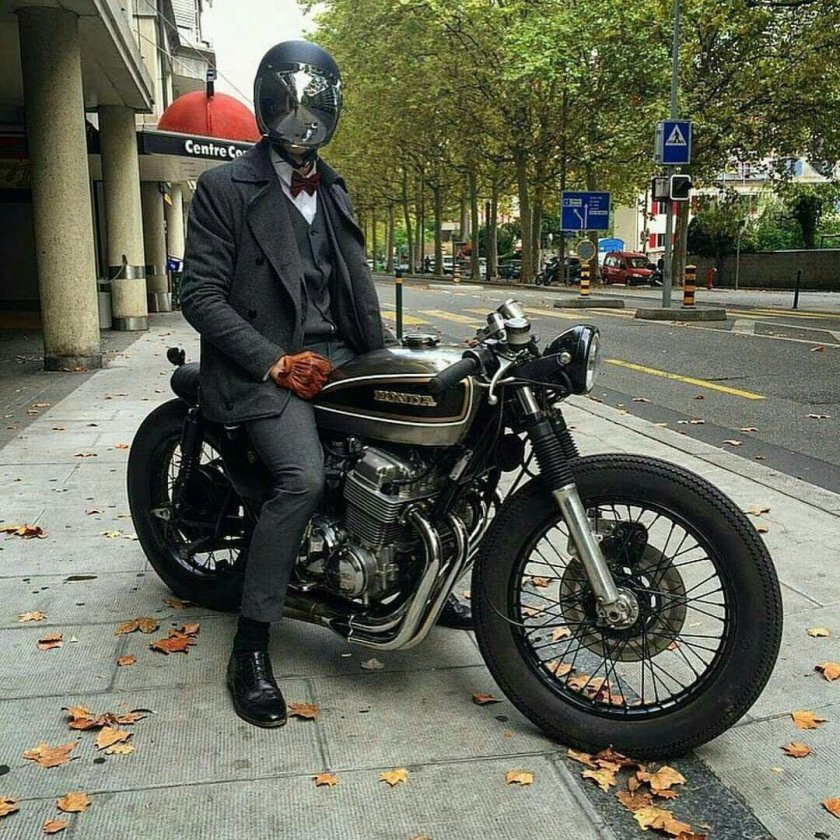 Стиль кафе рейсер