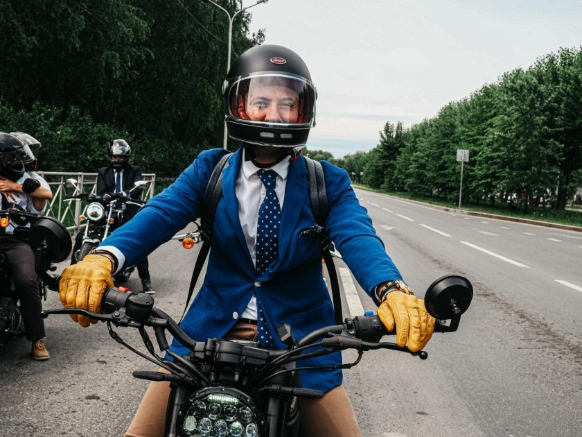 Джентльмены на мотоциклах