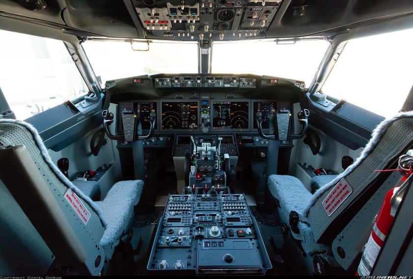 Боинг 737 Max кабина