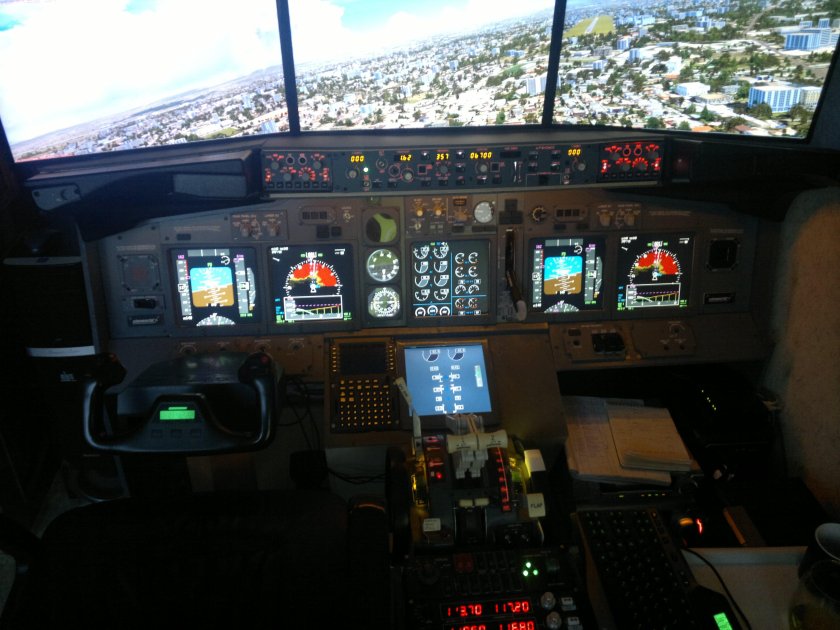 Boeing 737-700 кабина