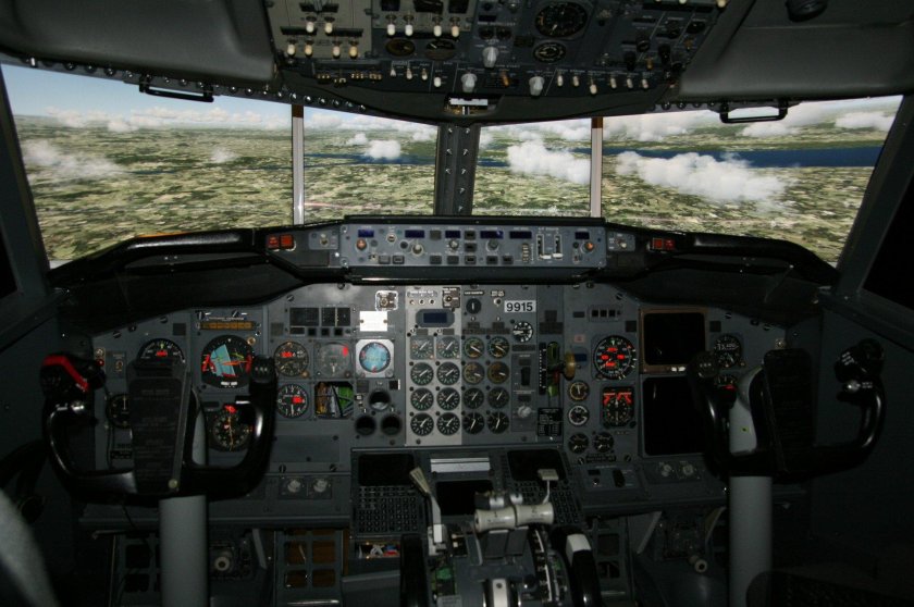 Boeing 737-500 кабина