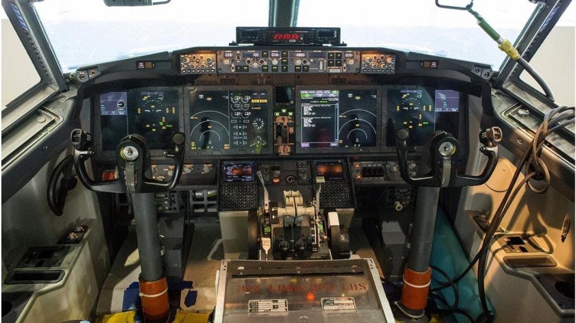 Боинг 737 Макс кабина