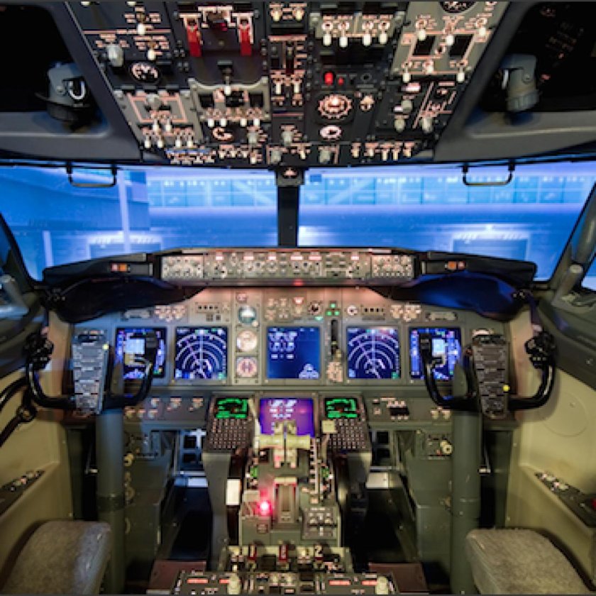 Кабина пилота Боинг 737