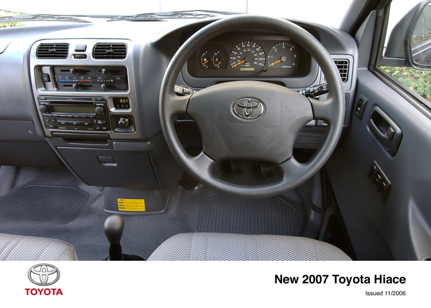 Toyota Grand Hiace 2001 салон