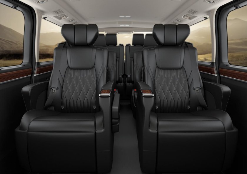 Тойота Hiace 2021 салон