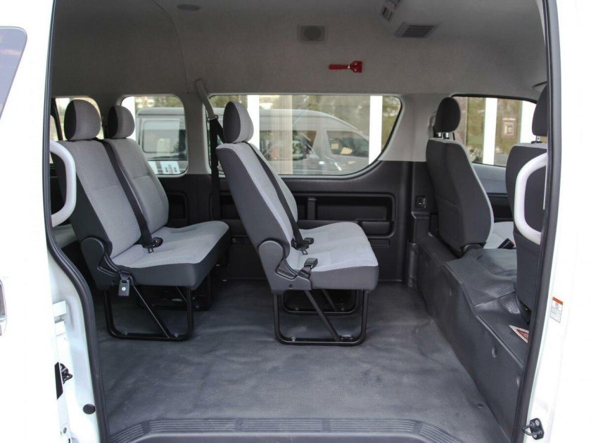 Hiace h200 салон