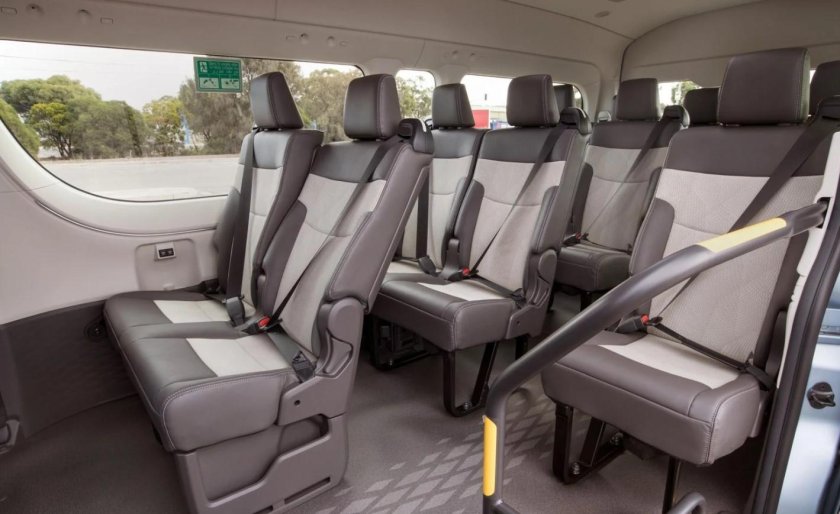 Toyota Hiace 2021 салон