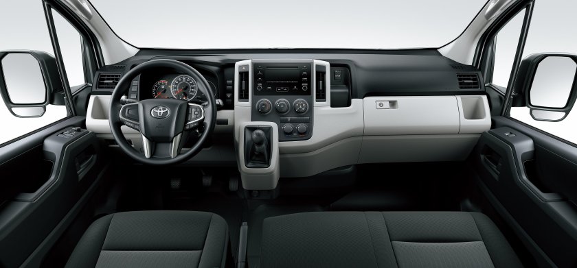 Микроавтобус Toyota Hiace 2019