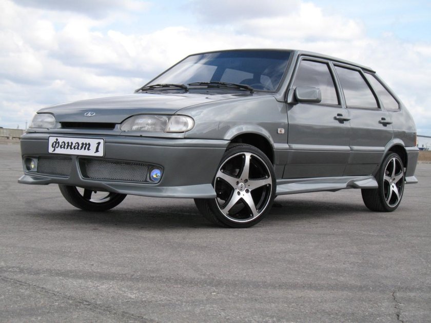 ВАЗ 2114 тюнингованная