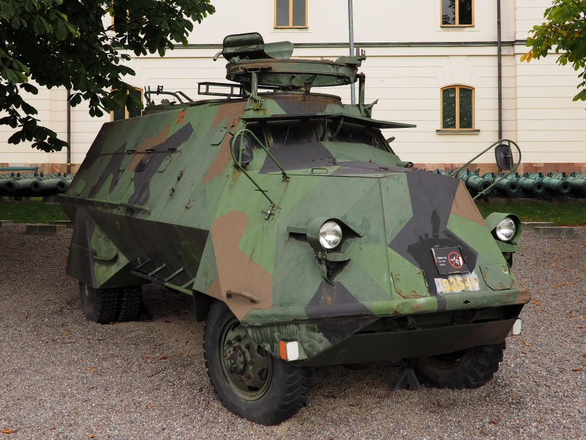 Бронетранспортер Tgbil m/42 SKP