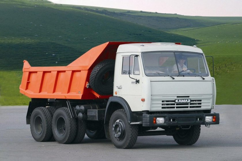 Грузовик КАМАЗ 55111