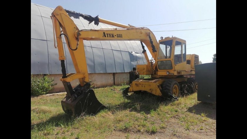 Экскаватор АТЕК 881
