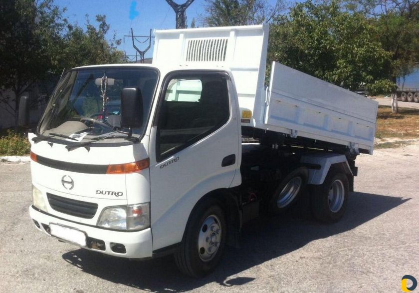 Хино Дутро самосвал 3 тонны