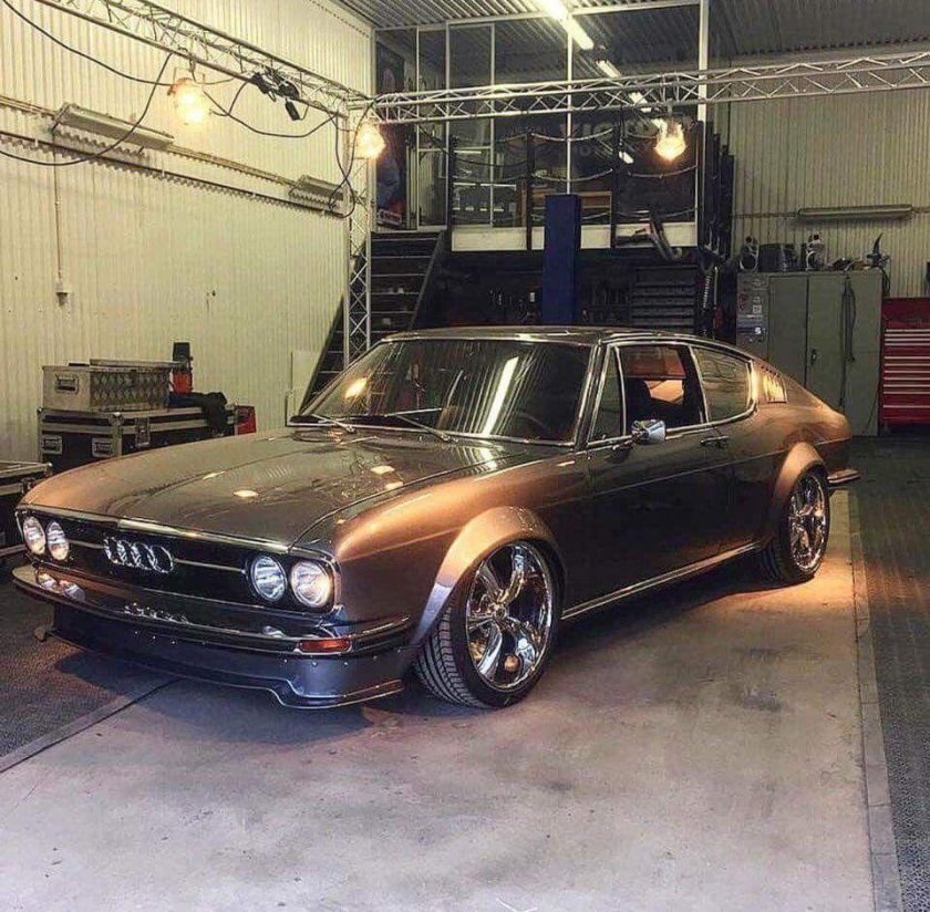 Audi 100 Coupe s