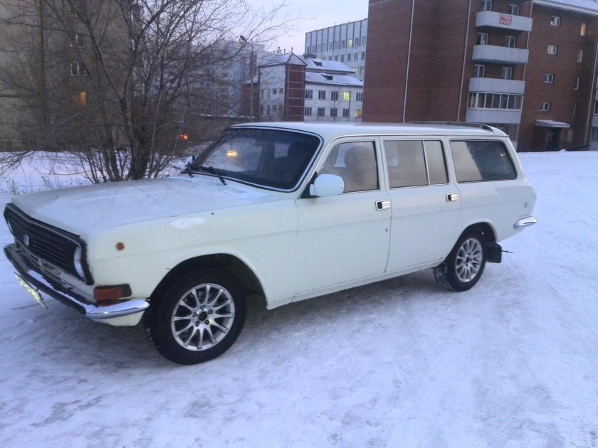 Волга ГАЗ 2412