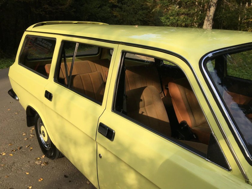 Волга ГАЗ 2412