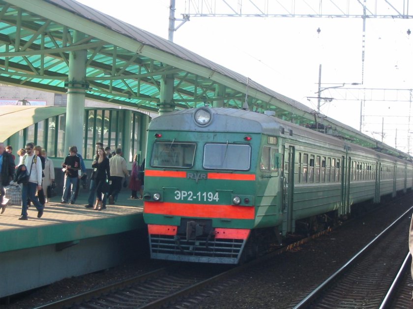 Электричка москва