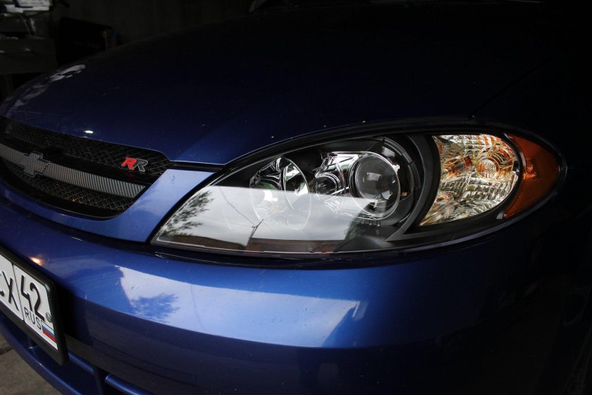 Chevrolet Lacetti фары с линзами