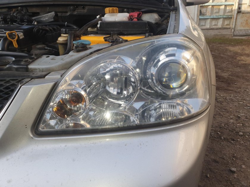 Линзы 2,5 на Лачетти