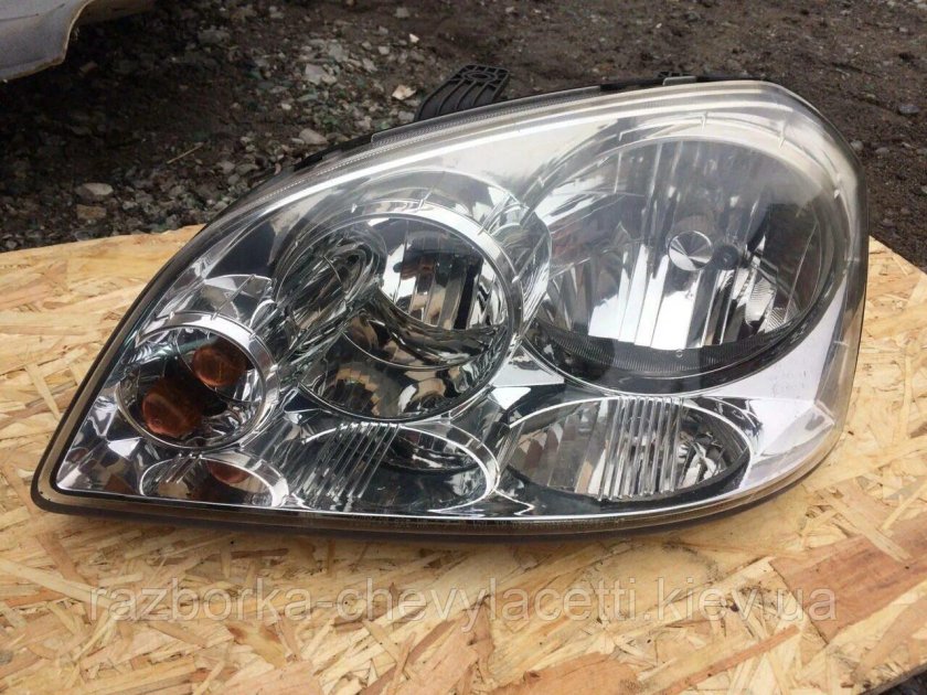 Фара Chevrolet Lacetti седан