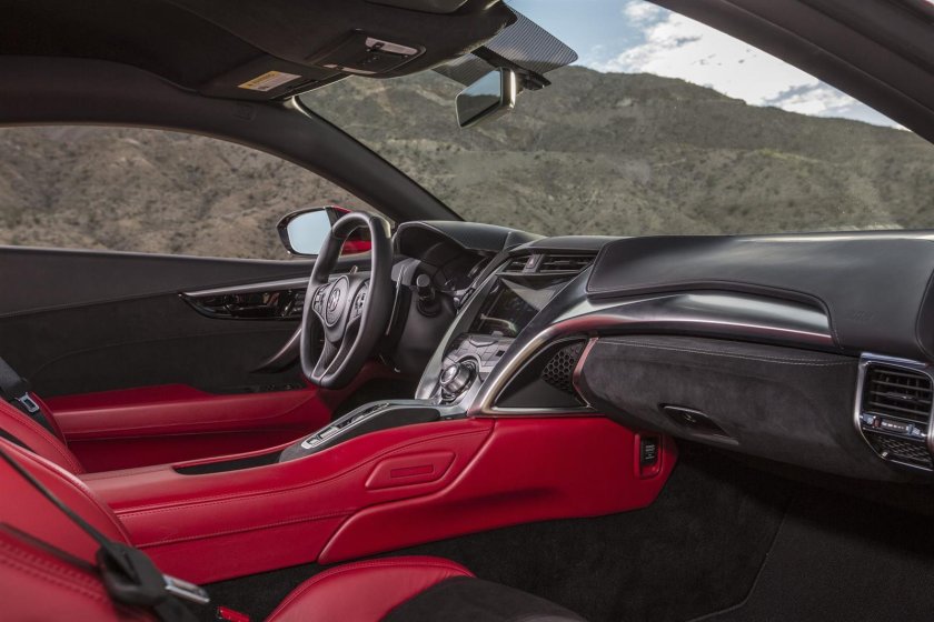 Acura NSX 2017 салон