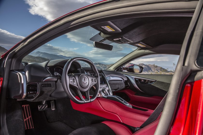 Acura NSX 2017 салон