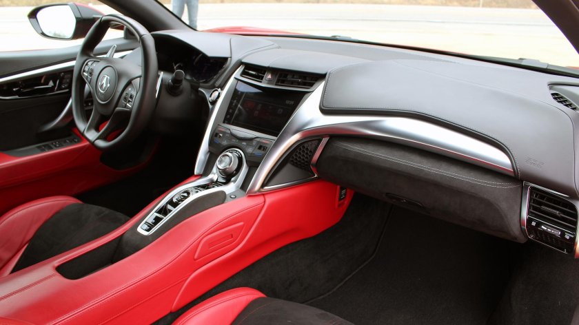 Acura NSX 2018 салон