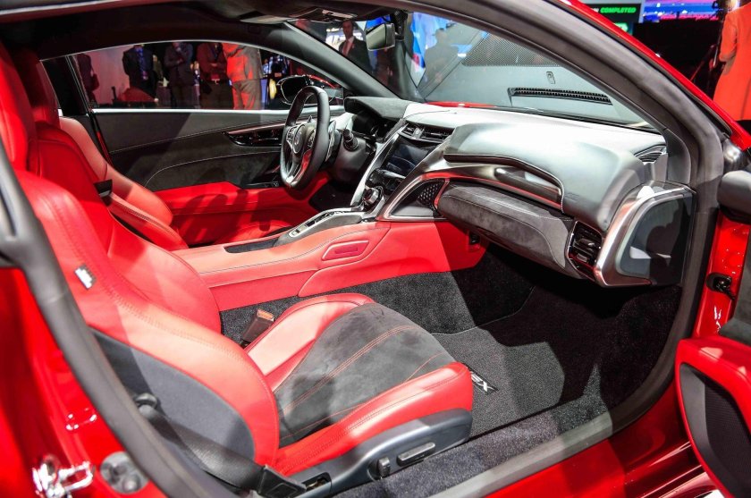 Acura NSX 2022 салон