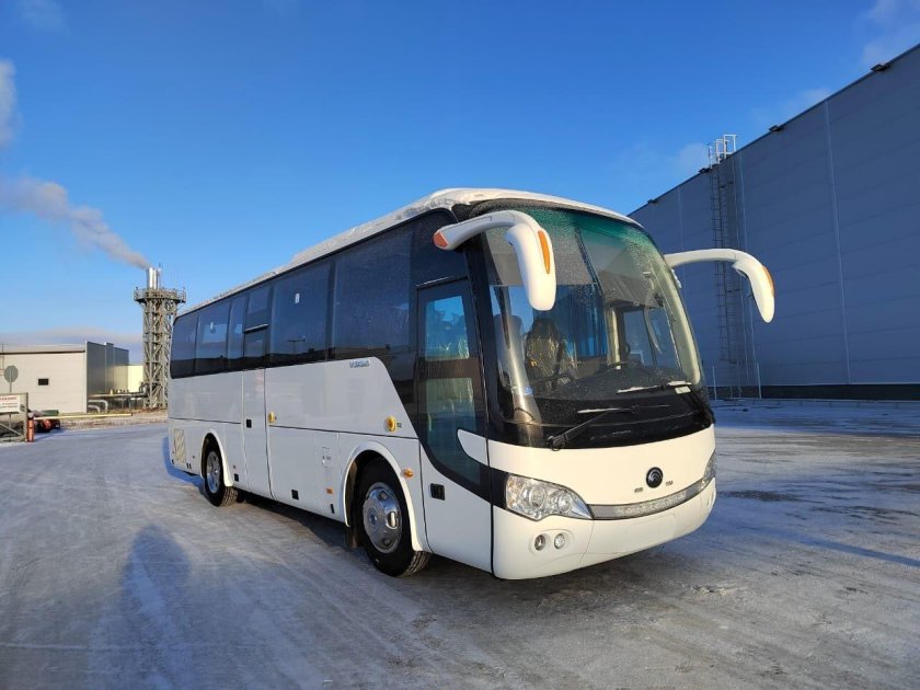 Ютонг автобус 2022 года