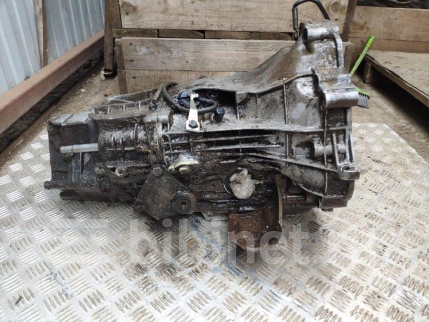 АКМ коробка передач Ауди 80