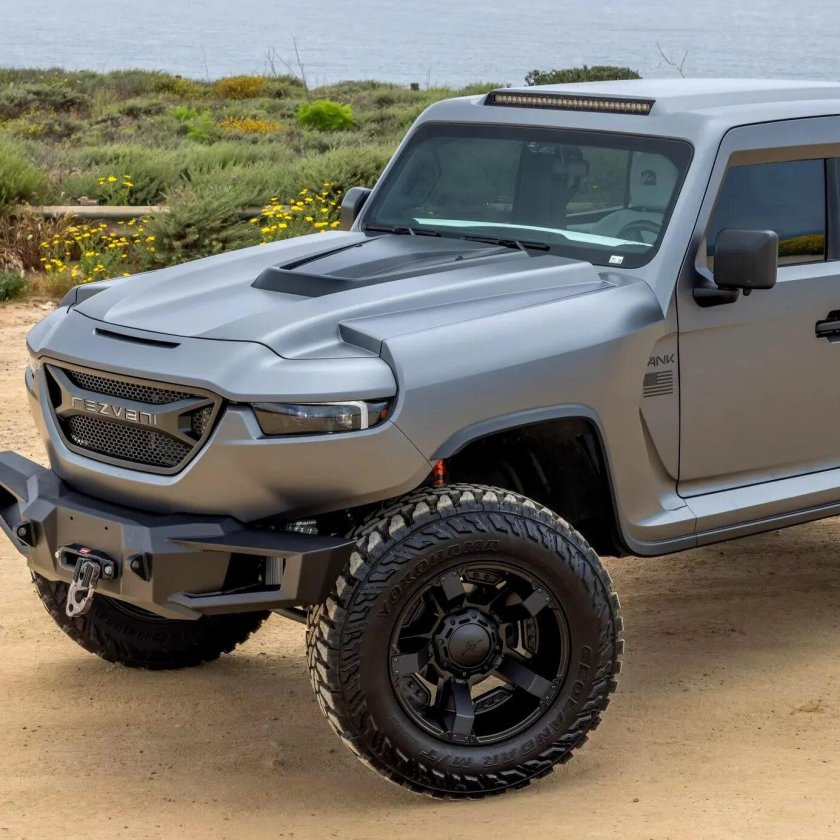 Джип Резвани танк