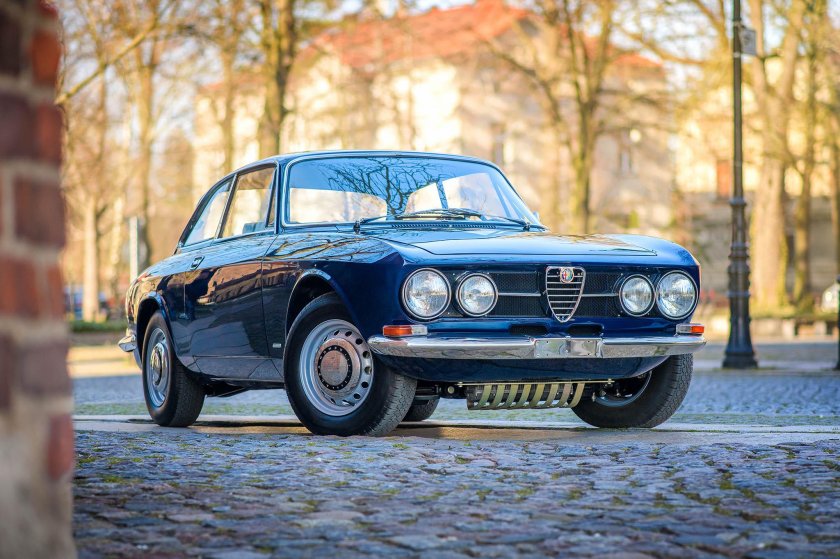 Alfa romeo 105 115 series coupés