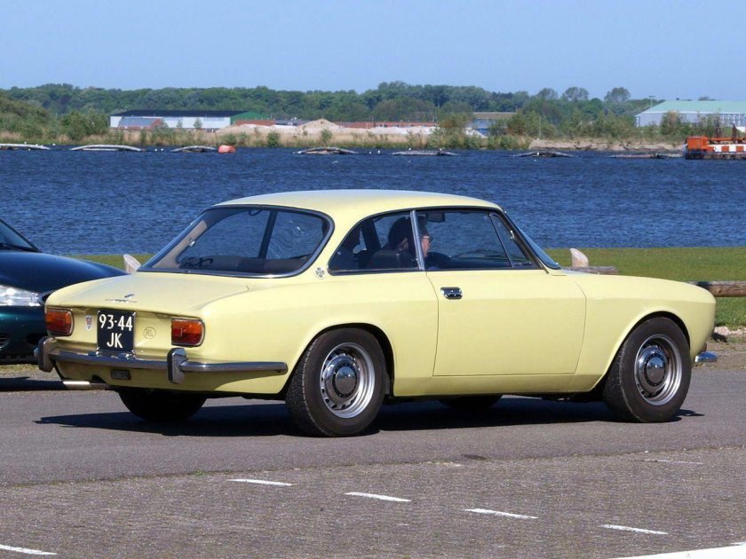 Alfa romeo giulia sprint gta
