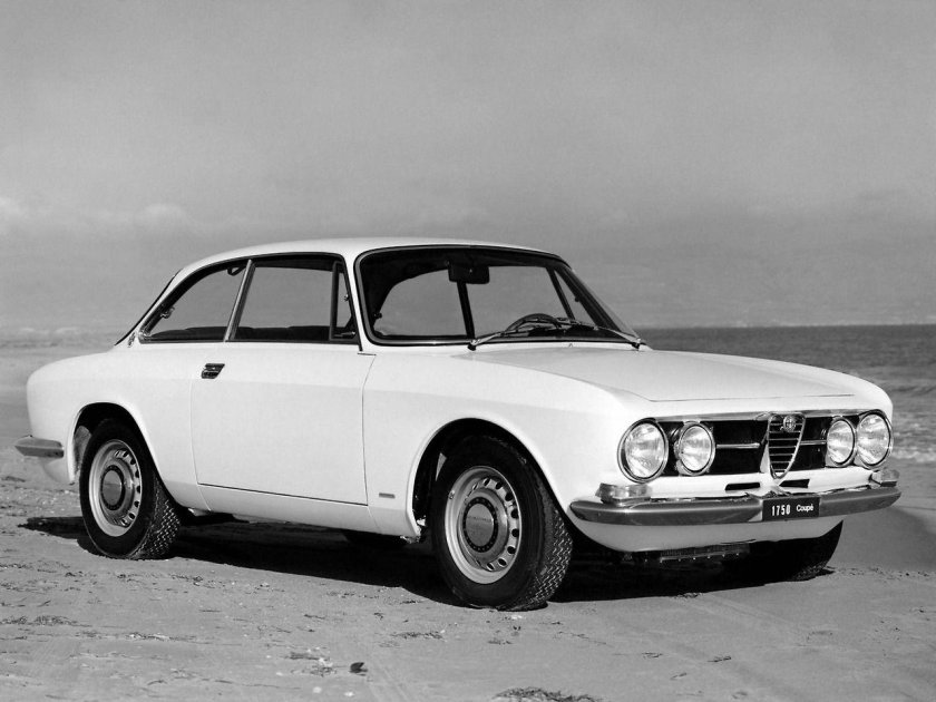 Alfa Romeo 1750 gt