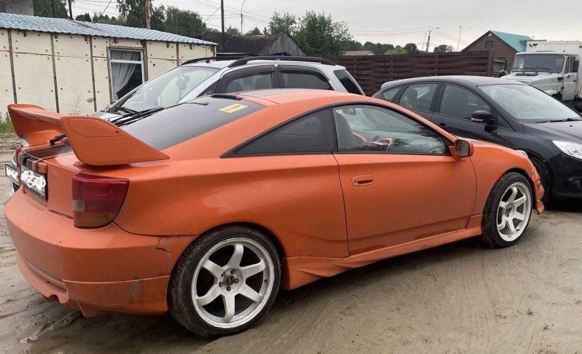 Тойота Левин разболтовка