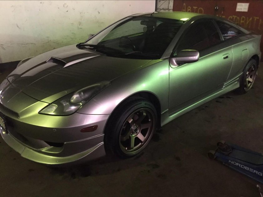 Toyota Celica 23 на Volk rays te37