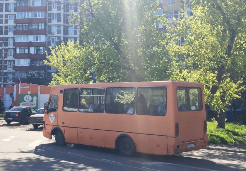Автобус фото