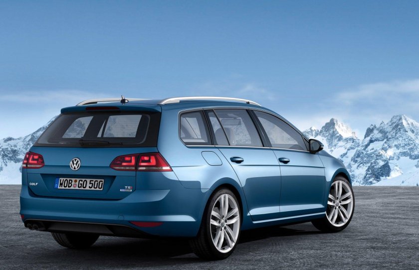 Volkswagen Golf универсал