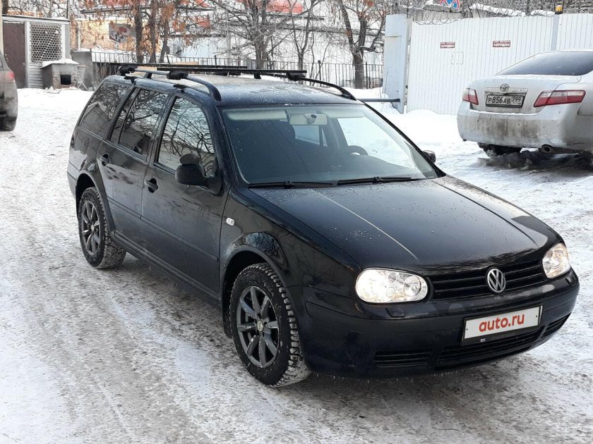 Гольф 4 универсал черный