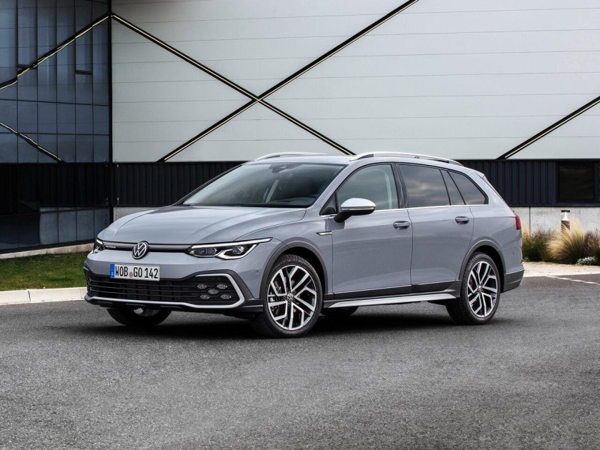 Volkswagen Golf 8 универсал