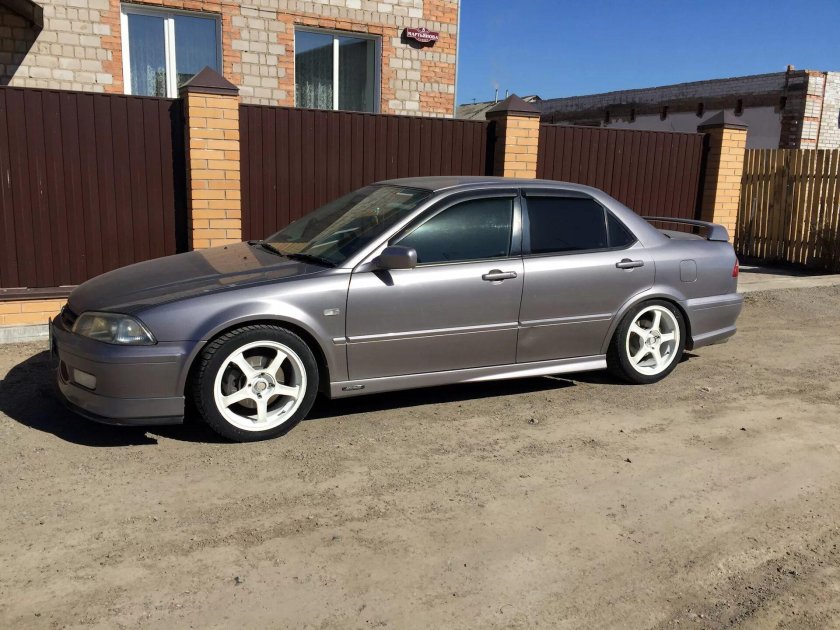 Хонда Аккорд 6 на 17 дисках