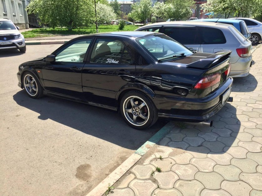 Хонда Торнео 2000 черная